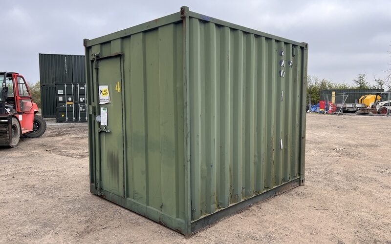  Ex hire 8ft container front right – 1PC0991	